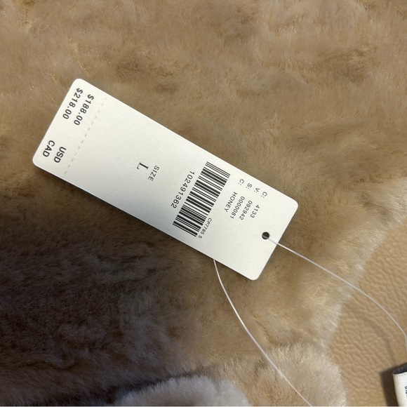 Maeve Cozy Tan Teddy Jacket - Picture 4 of 5